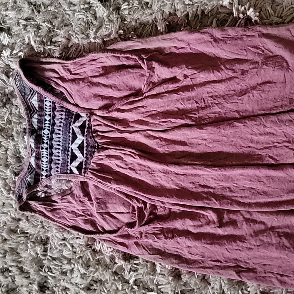 Tank tops - Picture 2 of 4